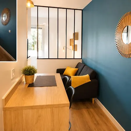 شقة Bright Balcony & Parking In Saint-marc *