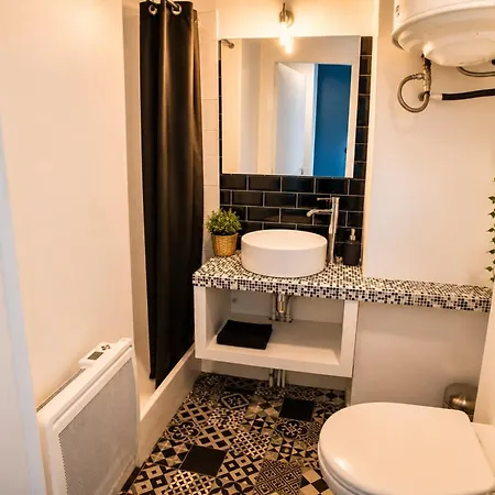 Daire Bright Balcony & Parking In Saint-marc
